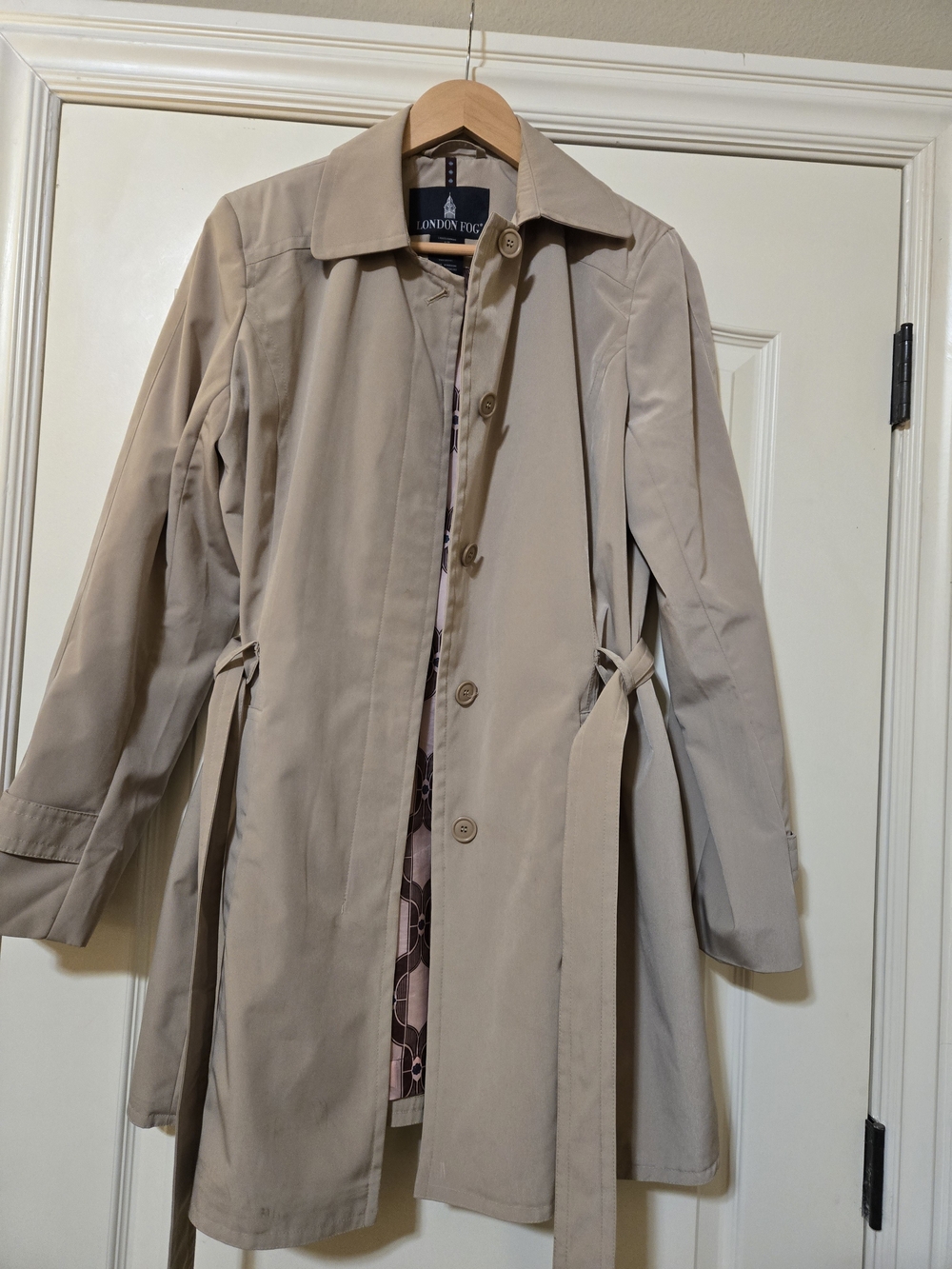 London Fog Beige Women's Trench Coat with Waist Tie Classic Elegance